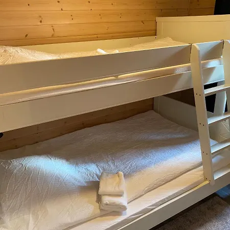 Nyaraló Flott Sjohus Rett Ved *